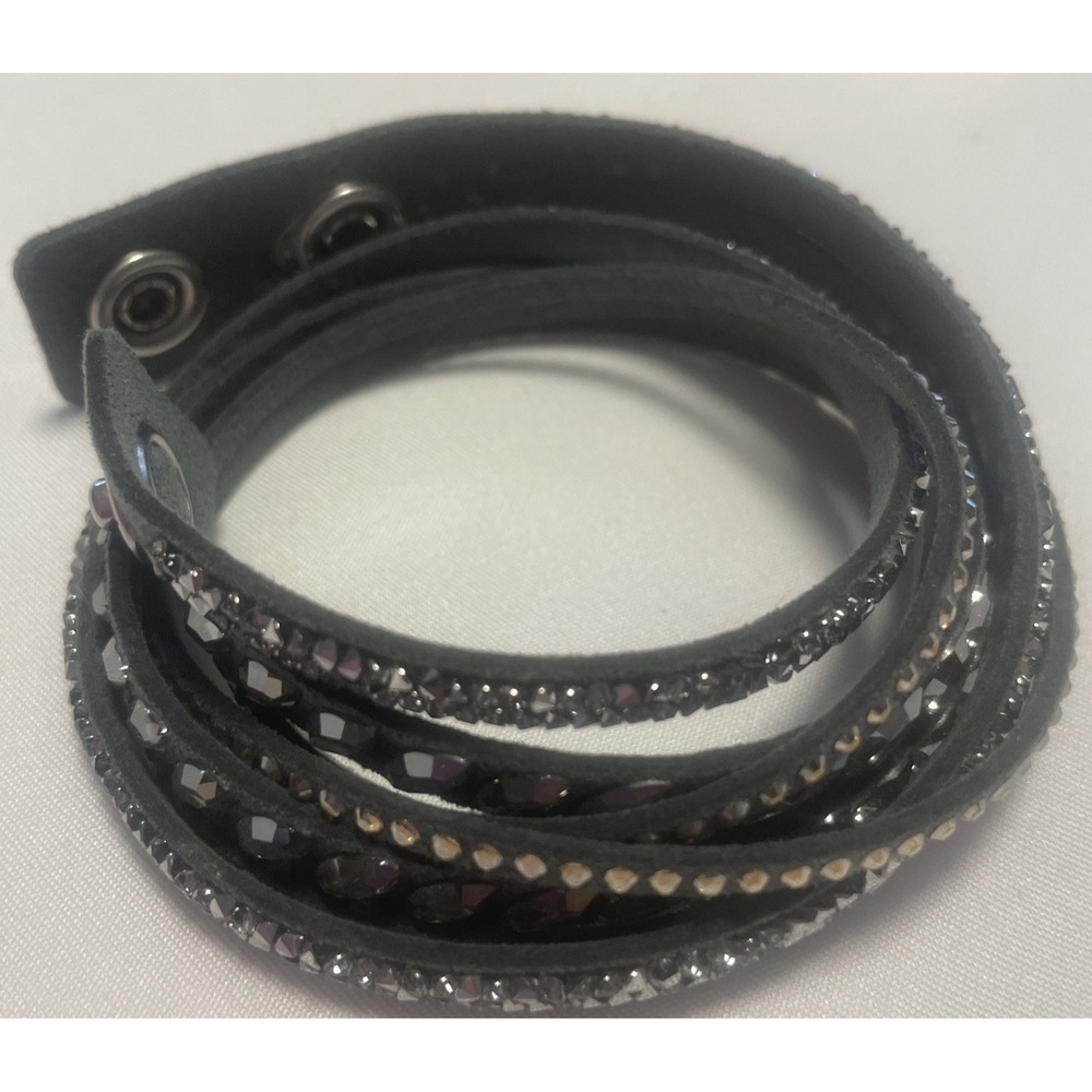 Gray Leather Crystal Wrap Bracelet Bling Dazzle Snap Closure - Picture 5 of 9